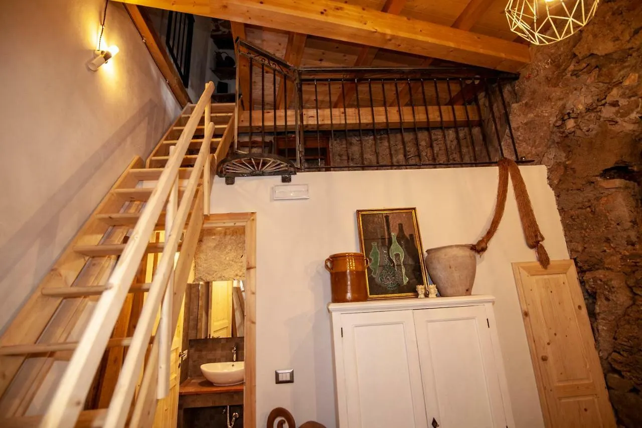 Casa Vacanza La Rocca Forza dʼAgro