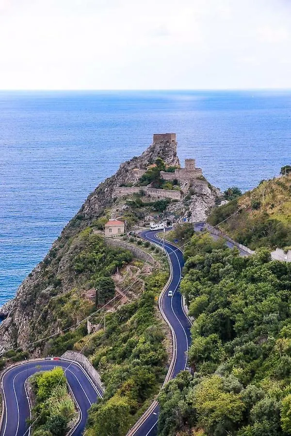 Casa Vacanza La Rocca Forza dʼAgro 0*,  Italien